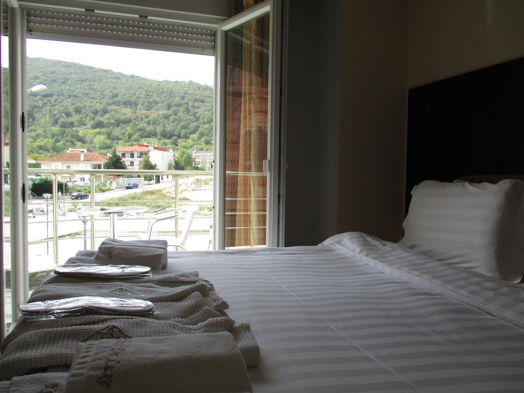 Kyknos De Luxe Suites & Rooms Kastoria Room photo