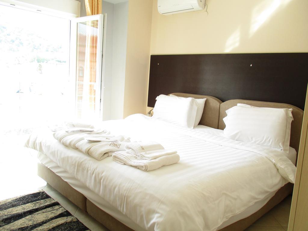 Kyknos De Luxe Suites & Rooms Kastoria Room photo