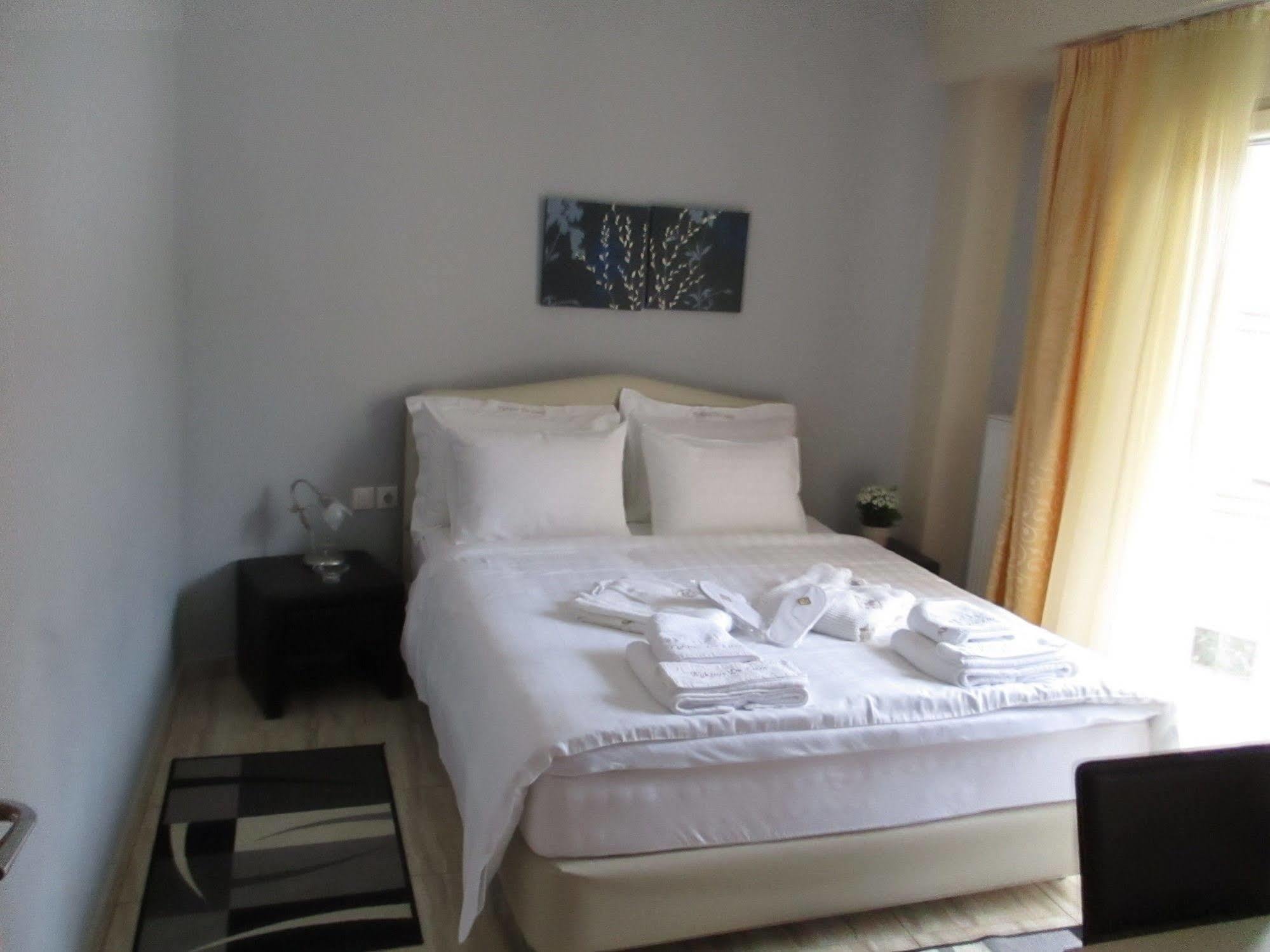 Kyknos De Luxe Suites & Rooms Kastoria Exterior photo