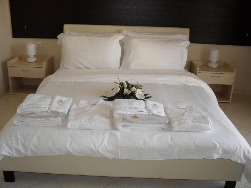 Kyknos De Luxe Suites & Rooms Kastoria Exterior photo